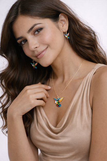 Alba Montiel™ | Pendientes Colibrí & Collar